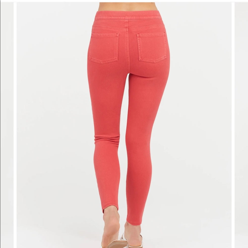 Spanx Jean-ish® Ankle Leggings - Size M - Island Red